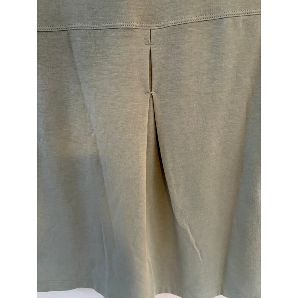 Columbia Sage Green Performance T-Shirt Short Sleeve Athletic Top Women’s Small - Picture 7 of 7